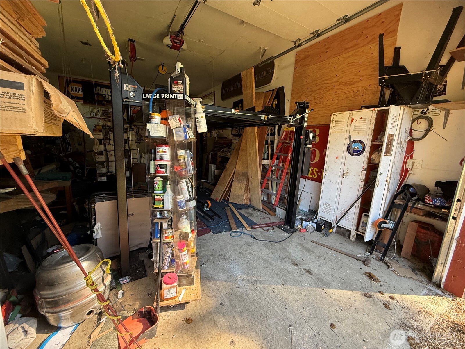 41 W Kalaloch Lane Property Photo 3