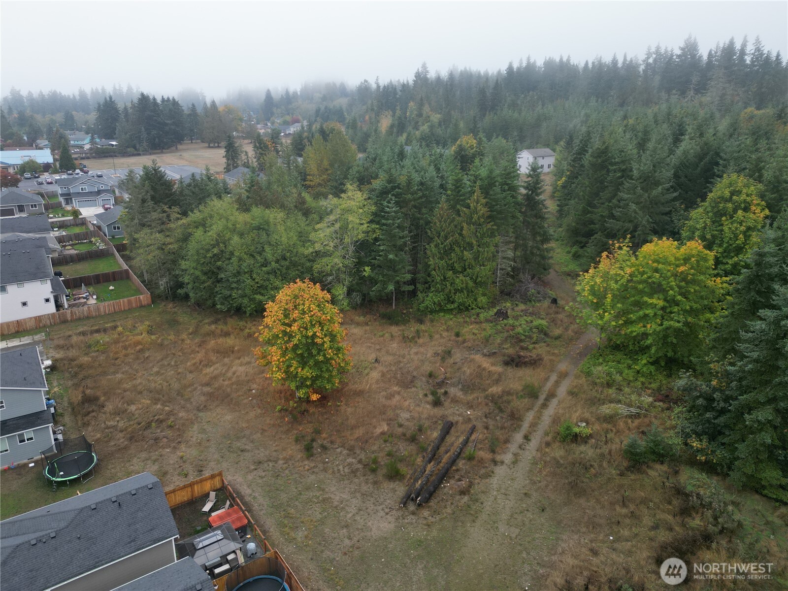 9999 Valley Creek Dr. Property Photo 7