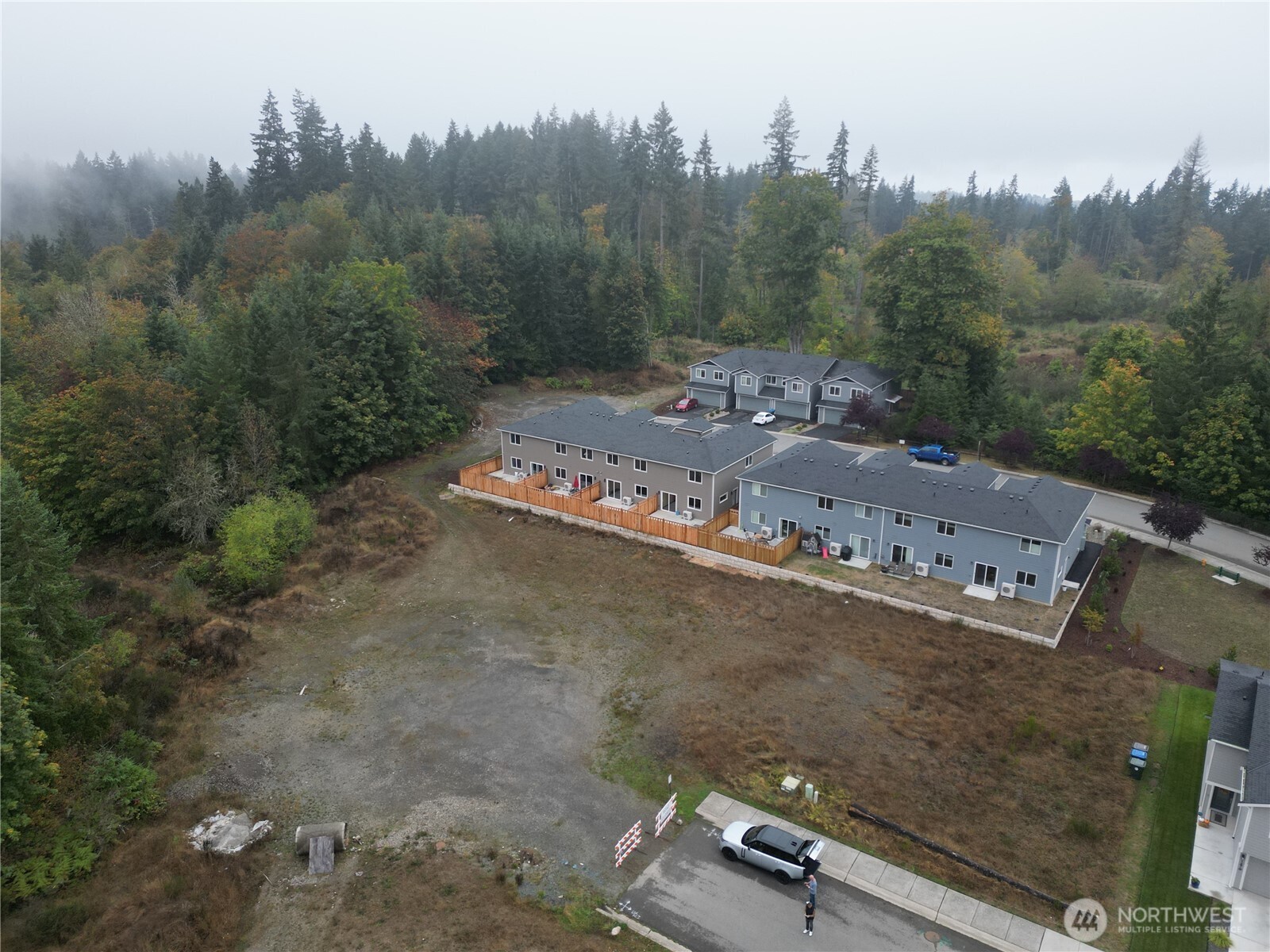 9999 Valley Creek Dr. Property Photo 9