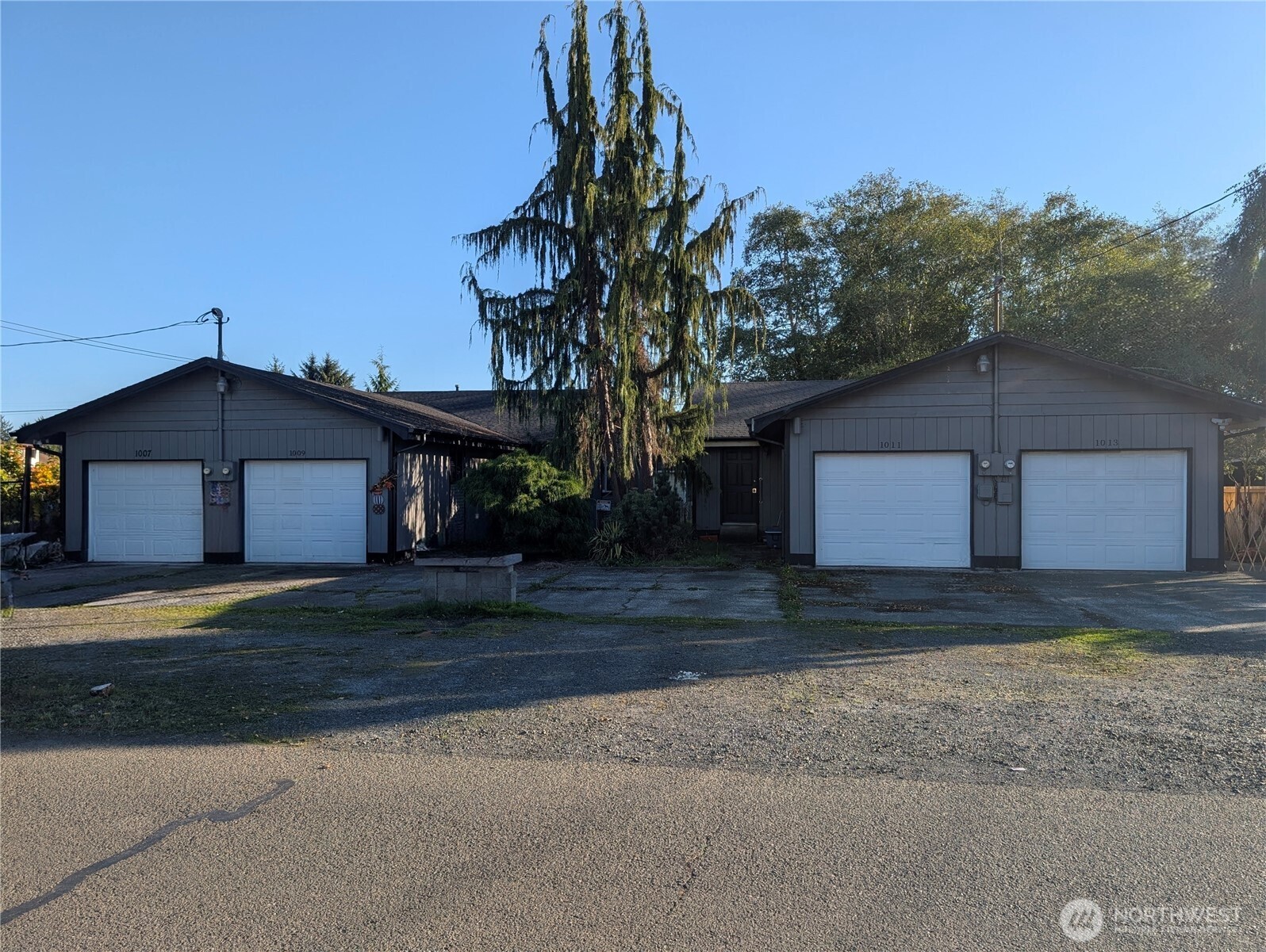 1007 Macfarlane Property Photo 20