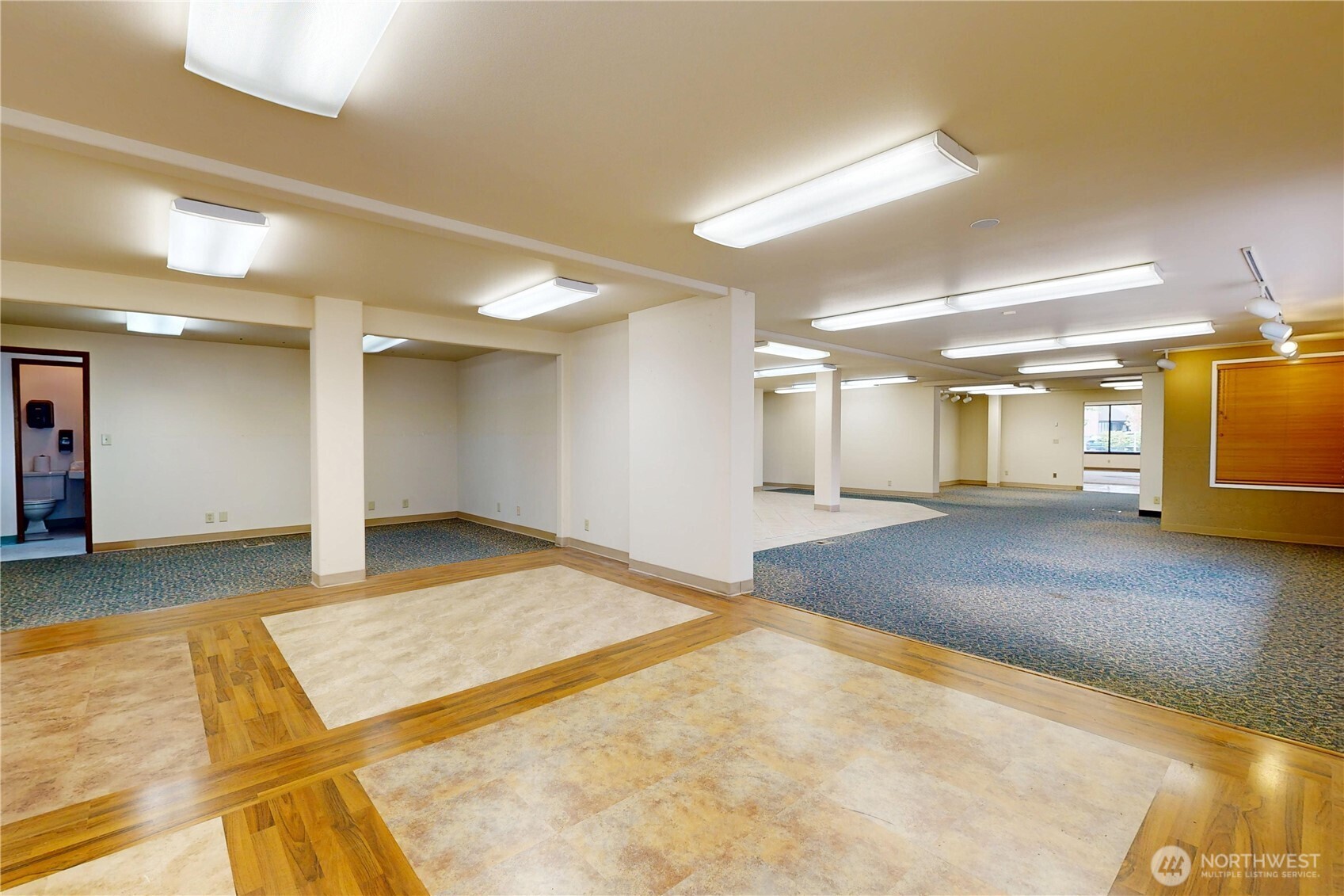114 S 2nd Avenue Property Photo 6