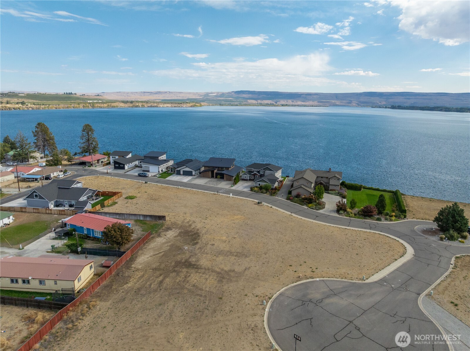 721 Heron Court Property Photo 35