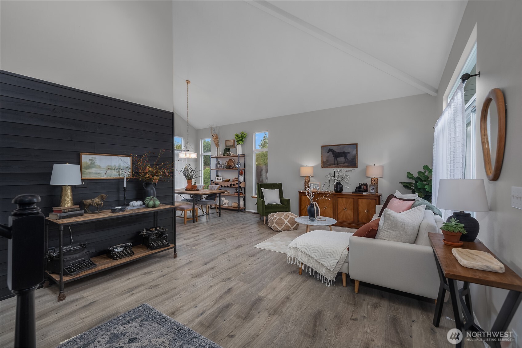 2505 Simon Lane Property Photo 6