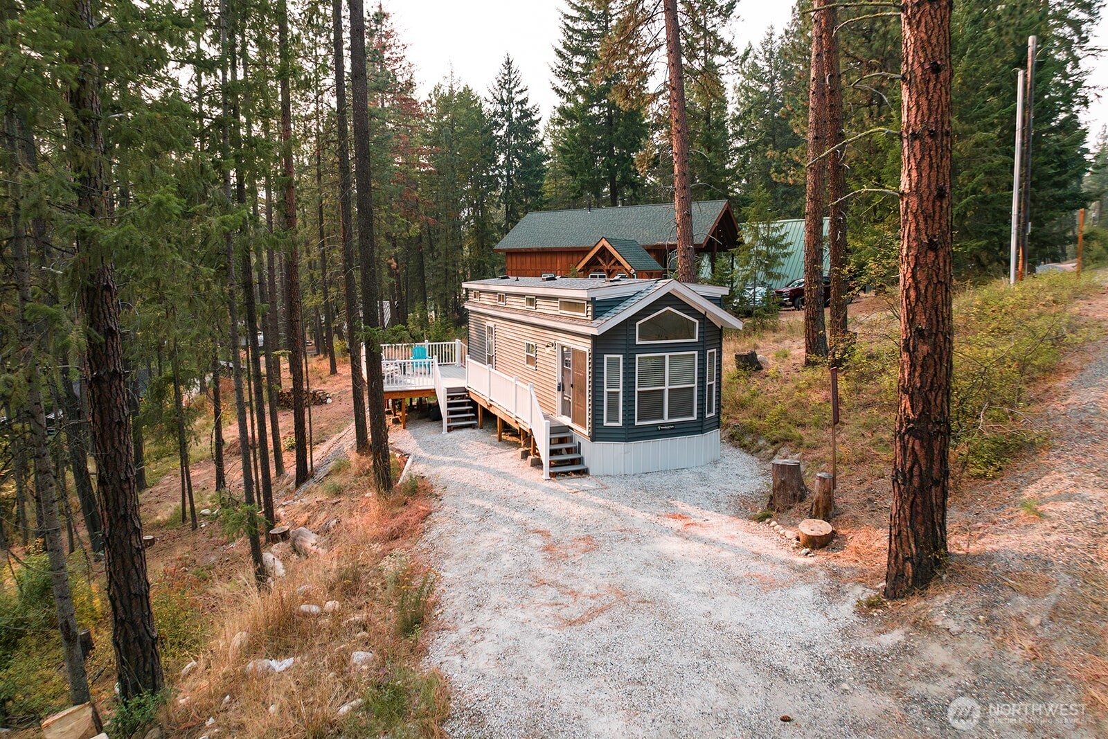 21512 Camp 12 Road Property Photo 30