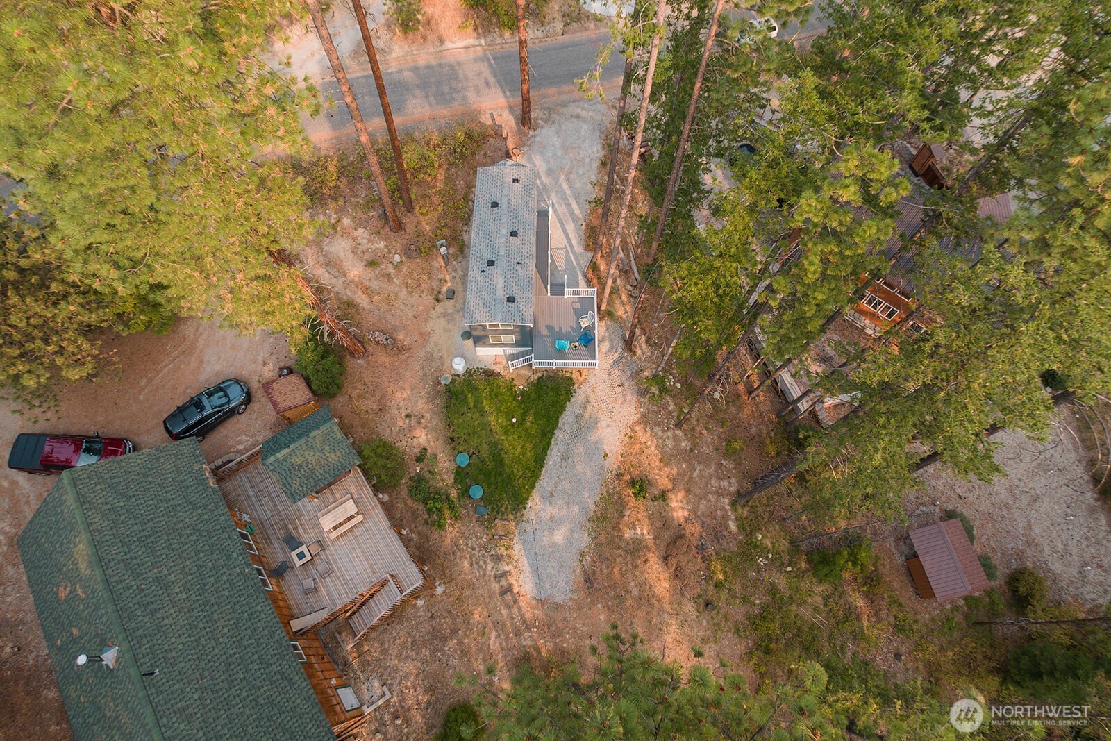 21512 Camp 12 Road Property Photo 31