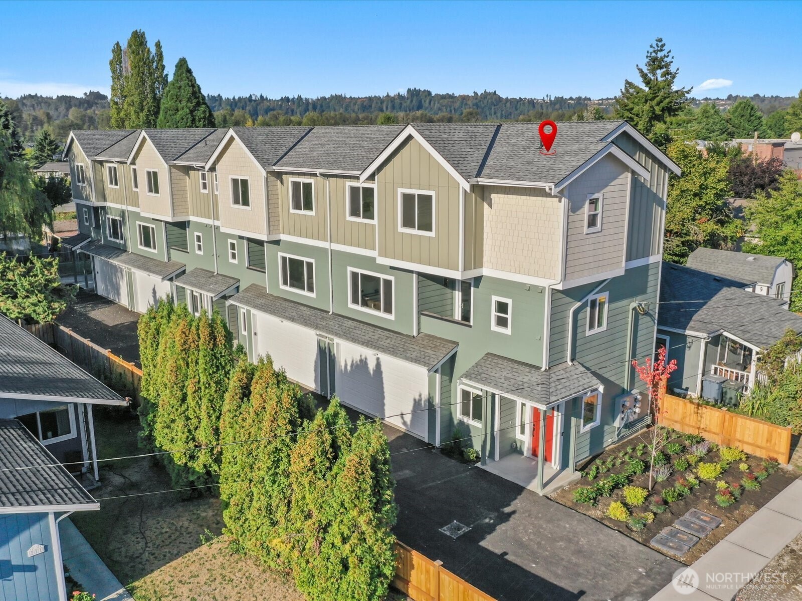 215 Corrin Avenue A Property Photo 1