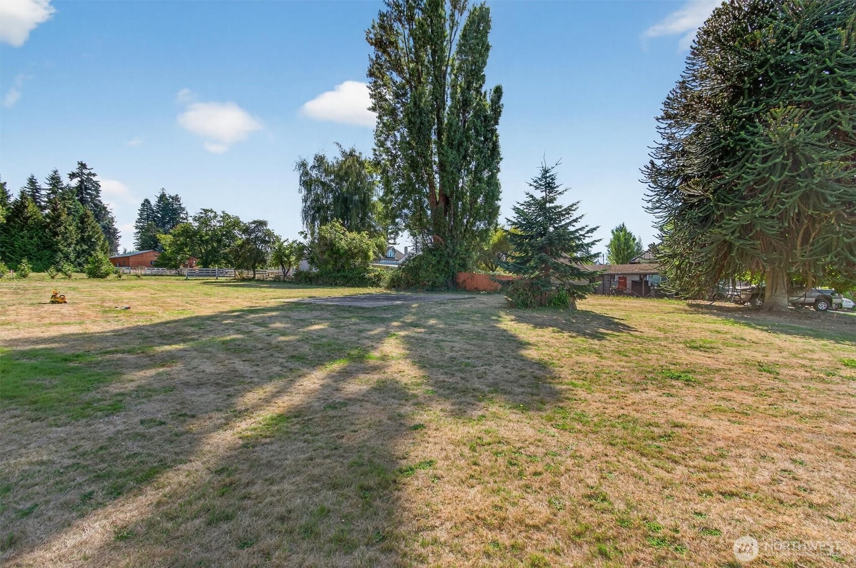 198 Alder Street Property Photo 3