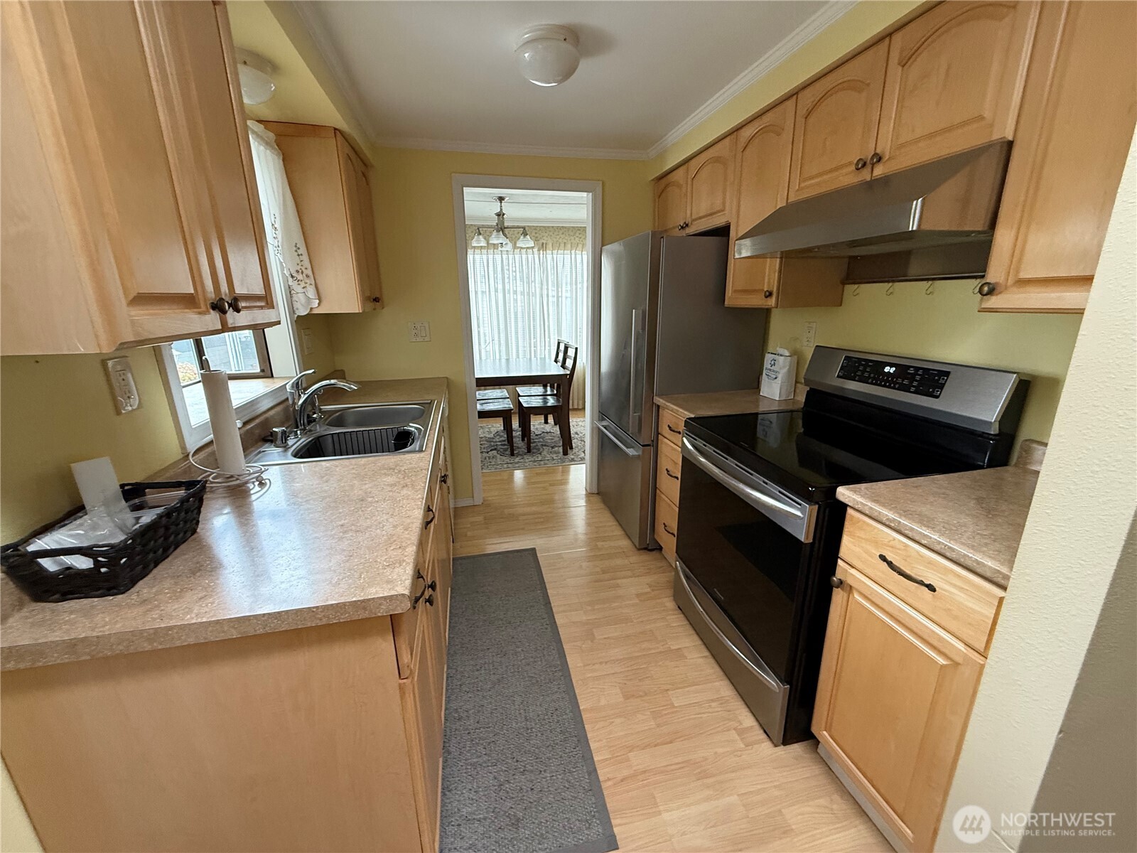 1415 84th Street 61 Property Photo 2