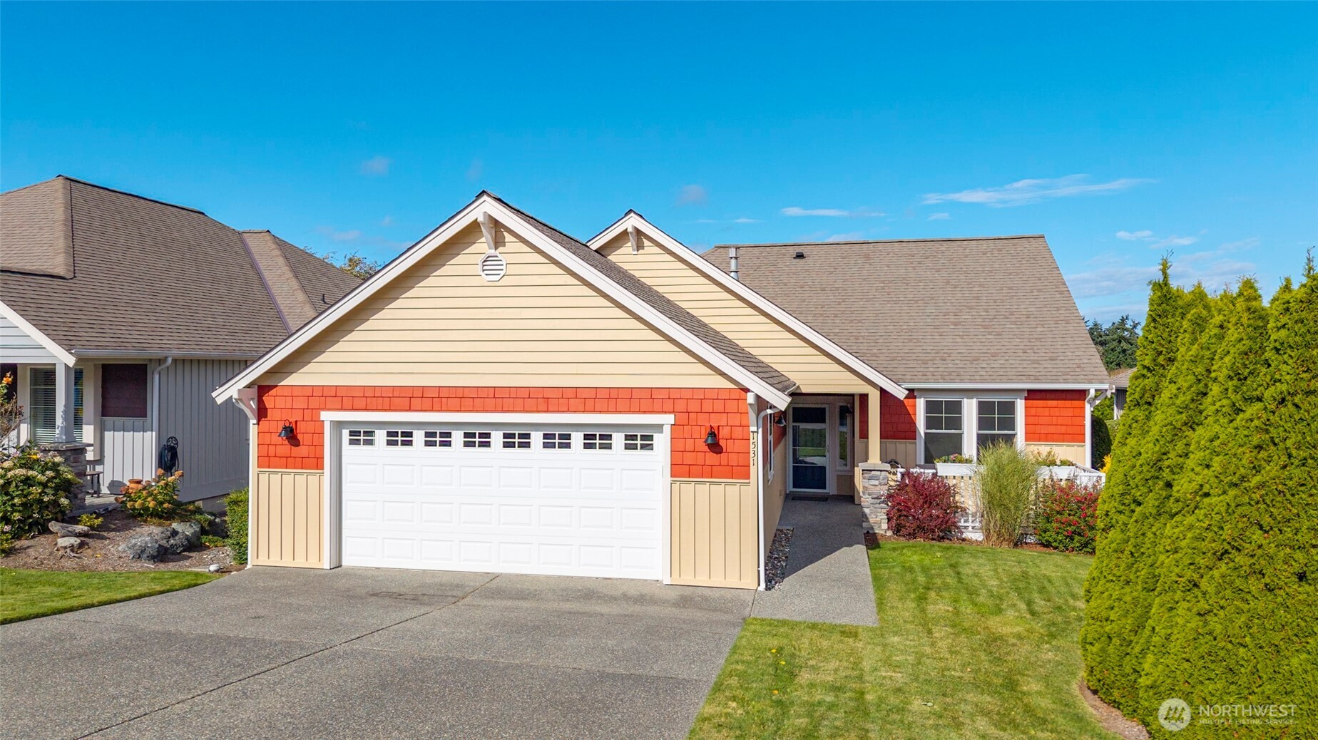 1531 SW Vanguard Street Property Photo 1