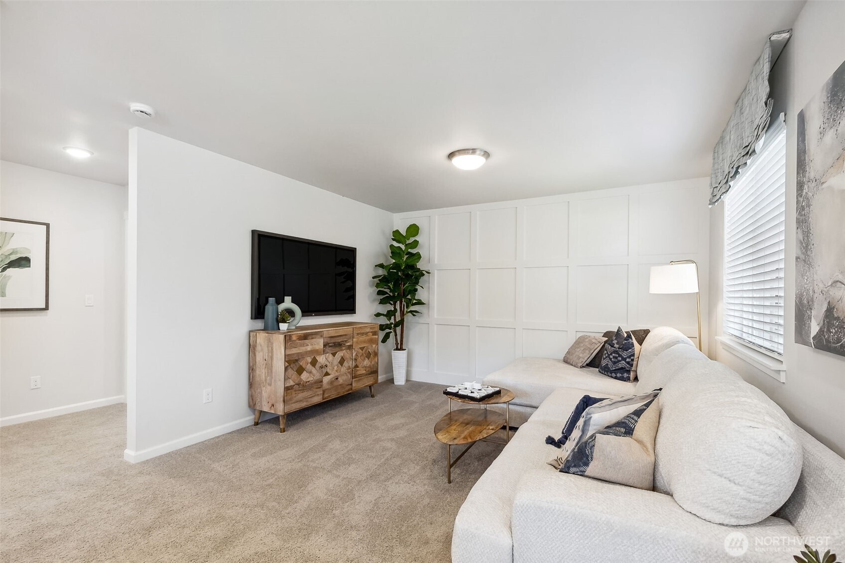 27018 30th Place 32 Property Photo 16