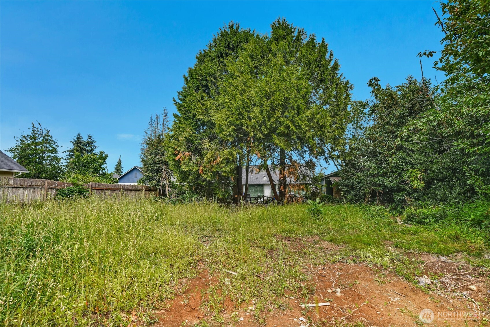 523 Park Street Property Photo 6