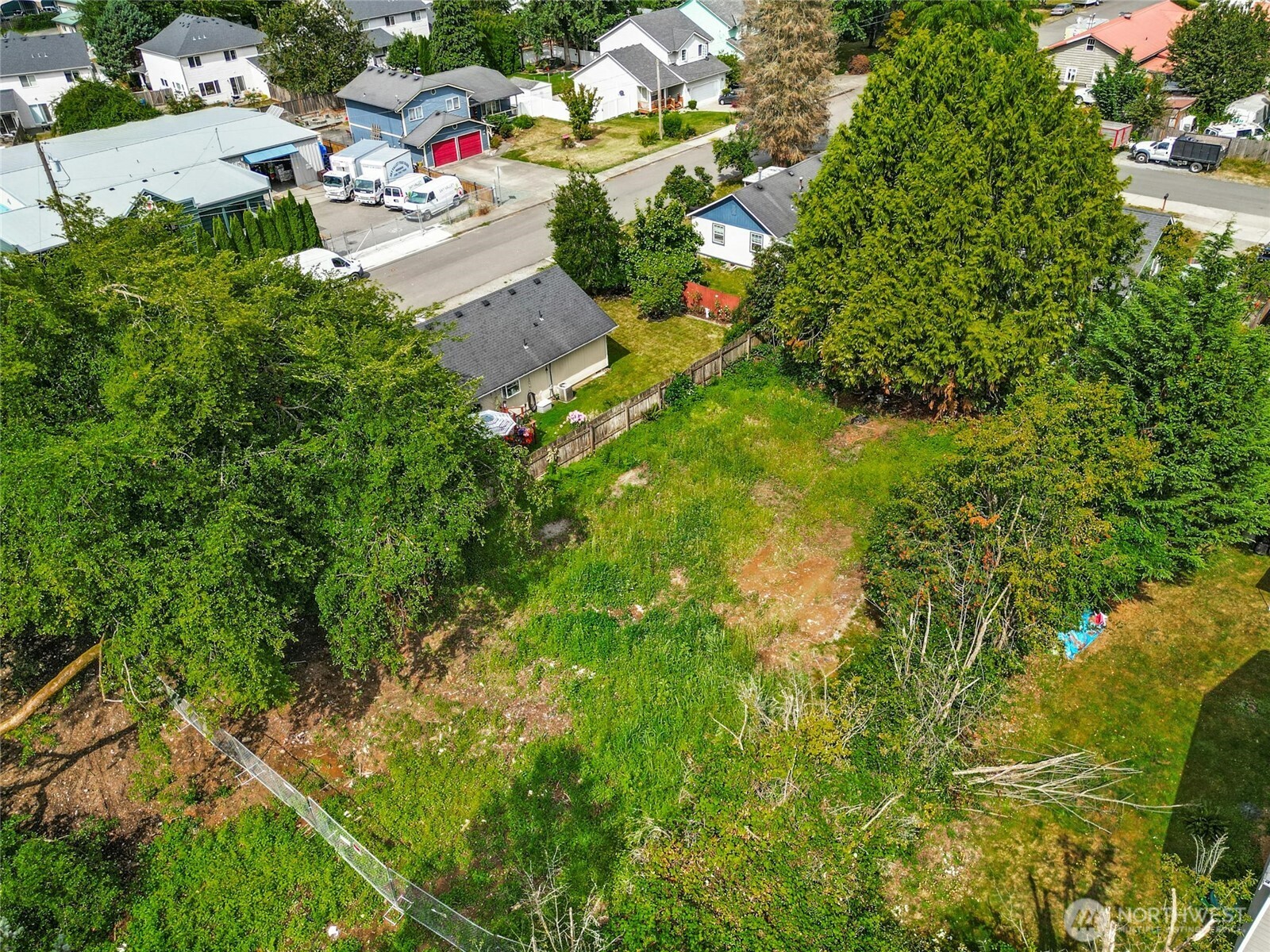 523 Park Street Property Photo 12