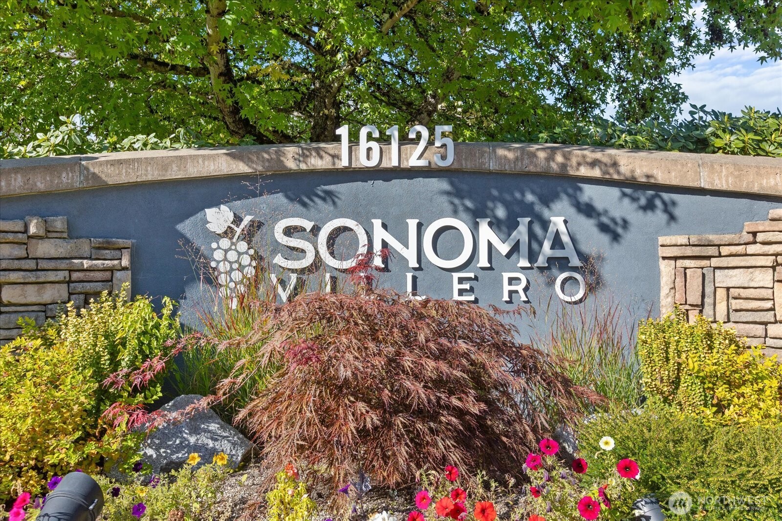 16125 Ne Juanita Woodinville Way Ne Way 403 Property Photo 2