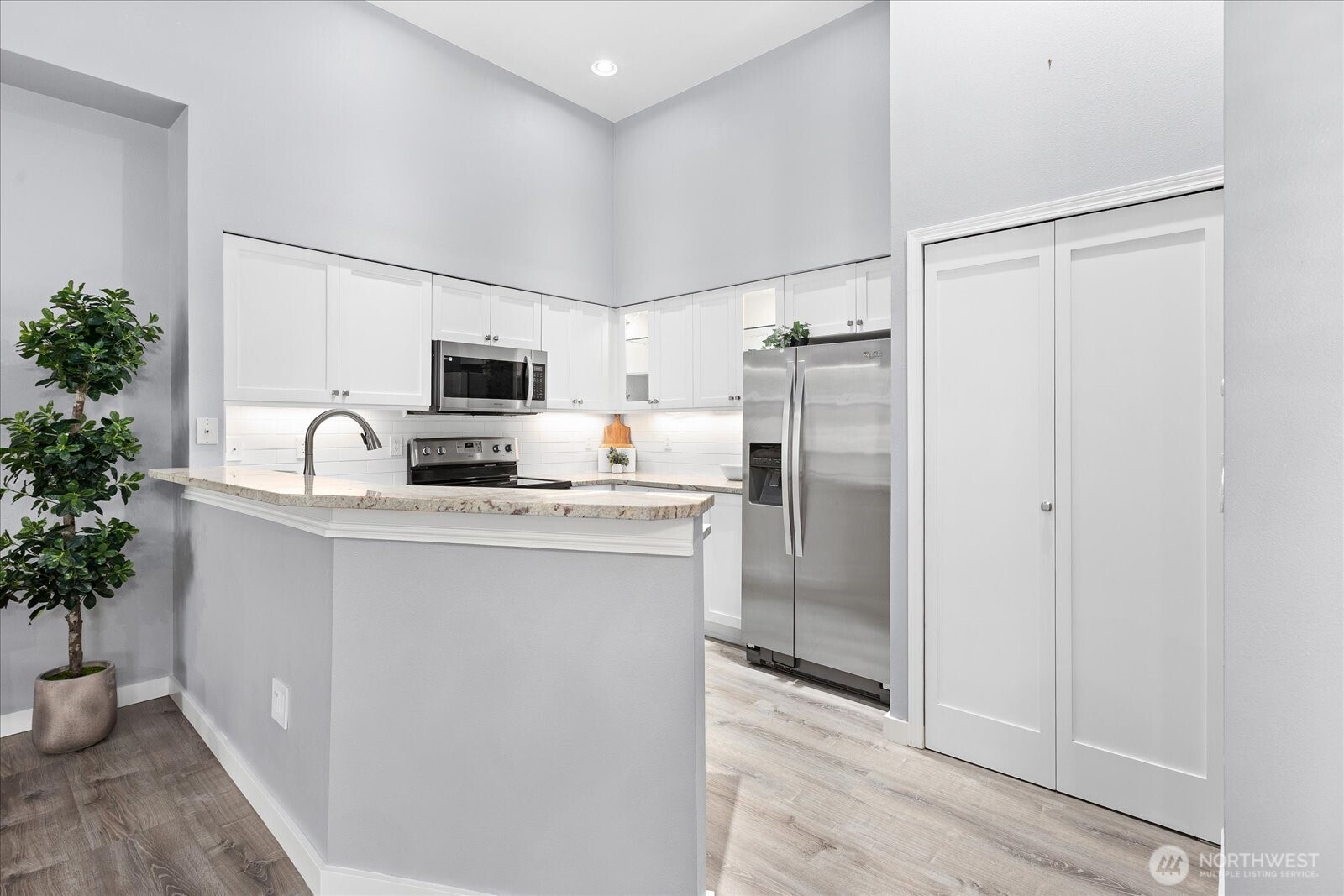 16125 Ne Juanita Woodinville Way Ne Way 403 Property Photo 10