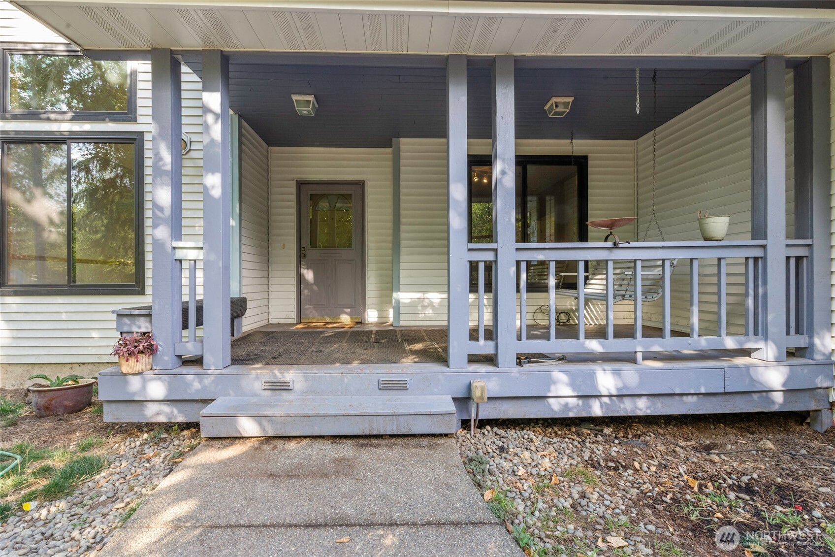 7601 Earling Street Property Photo 5