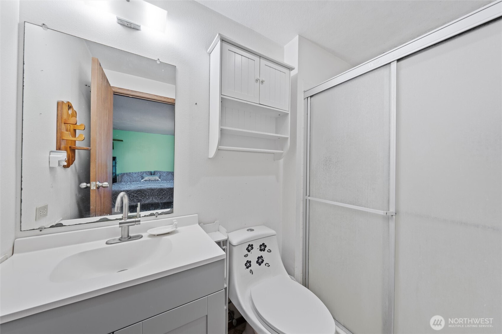 411 N Wahl Property Photo 14