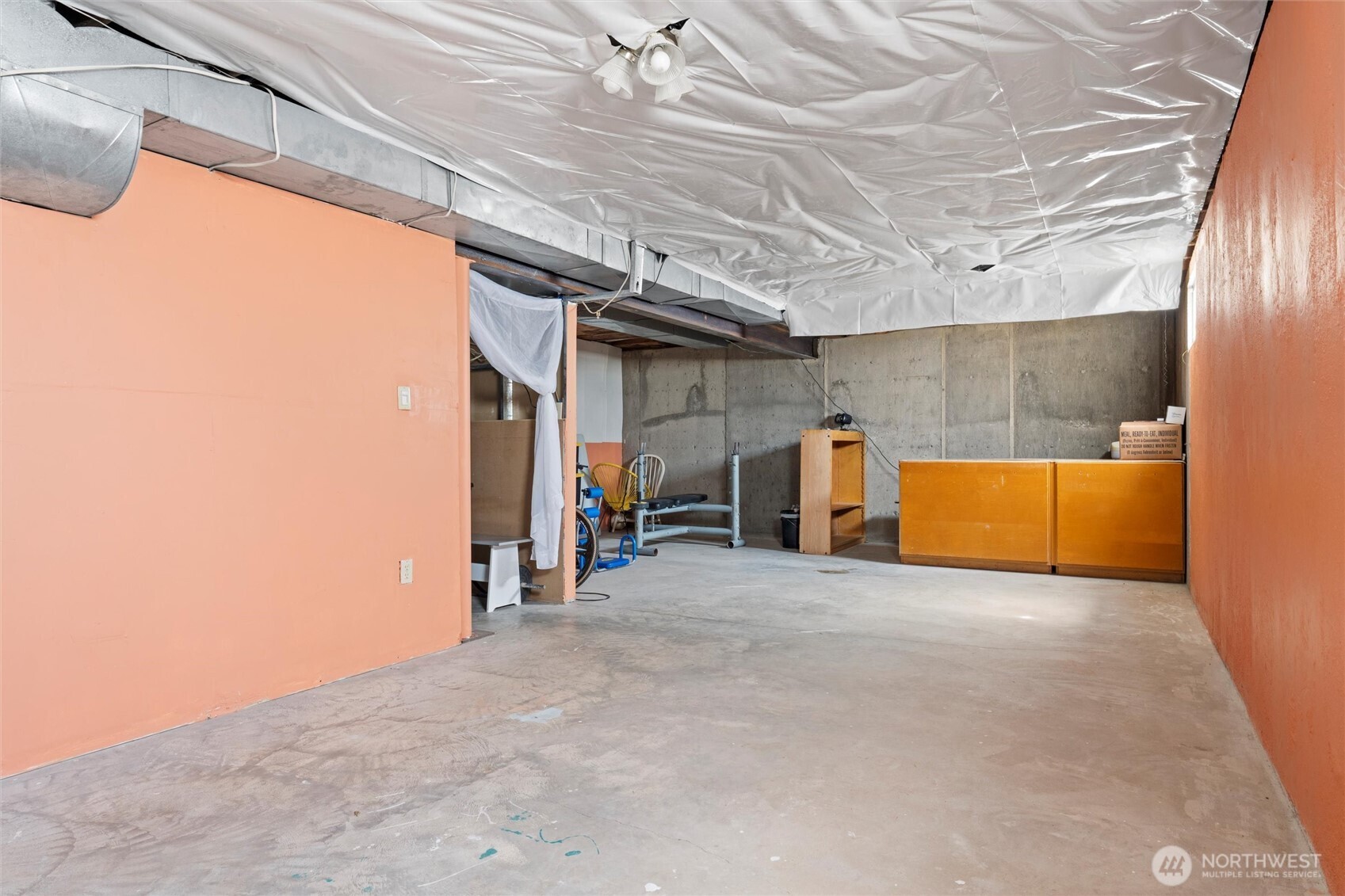 411 N Wahl Property Photo 23