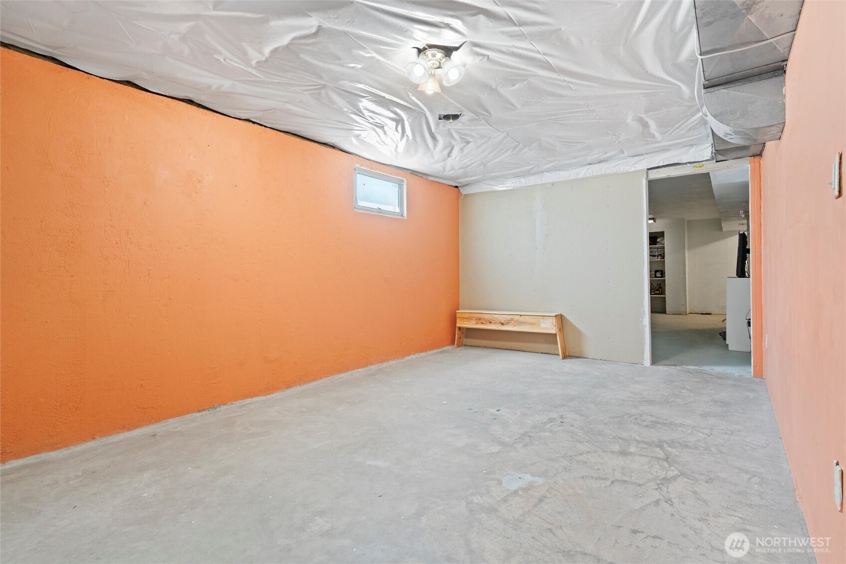 411 N Wahl Property Photo 27