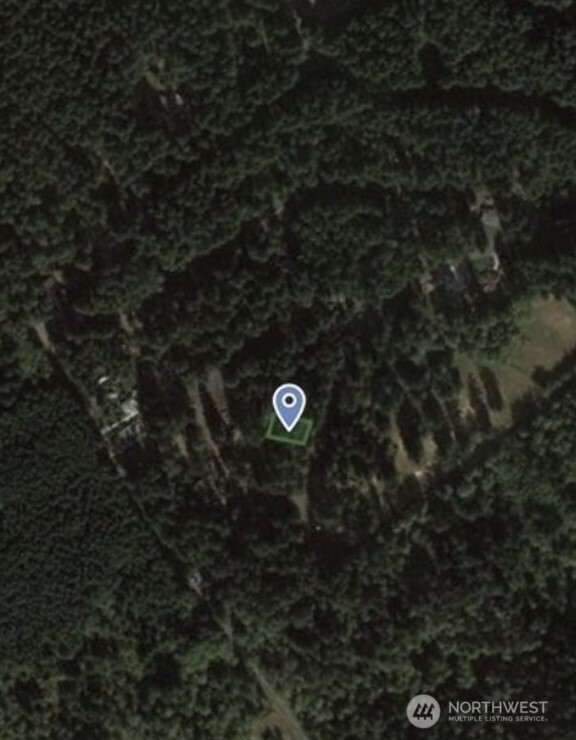 10608 Edgewood Drive Property Photo 2