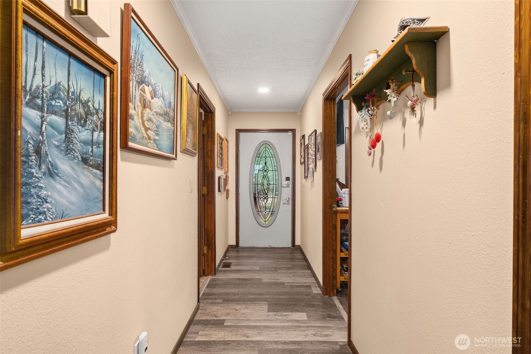 112 Village Way Drive Property Photo 10