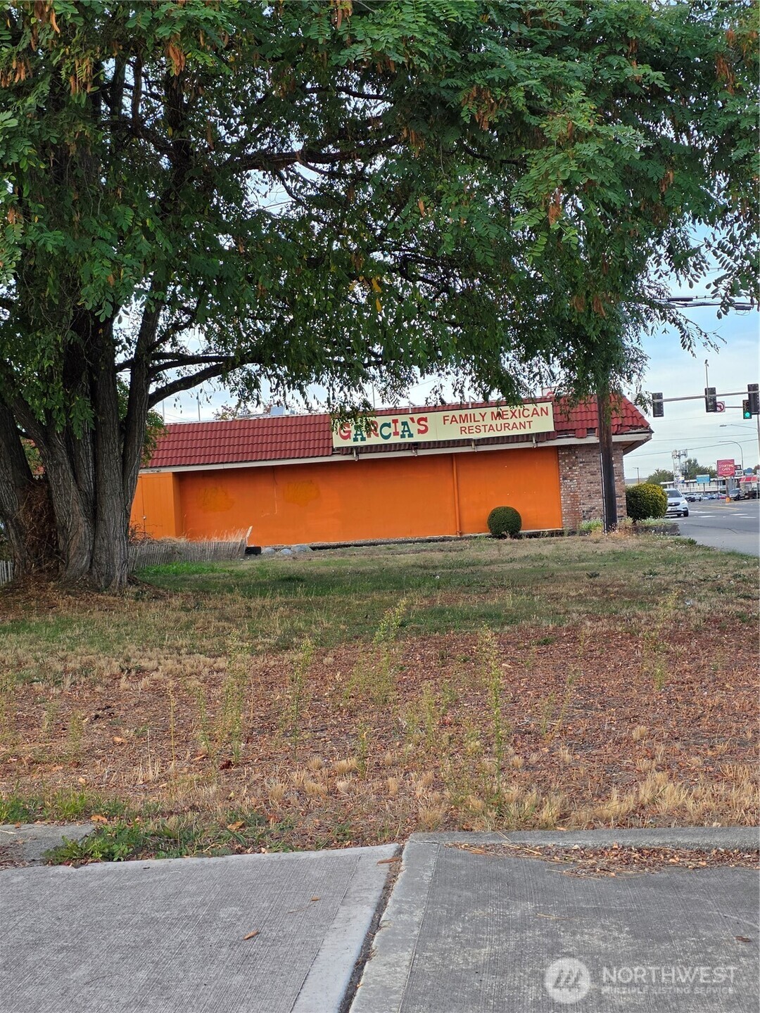 223 3rd Street Property Photo 4