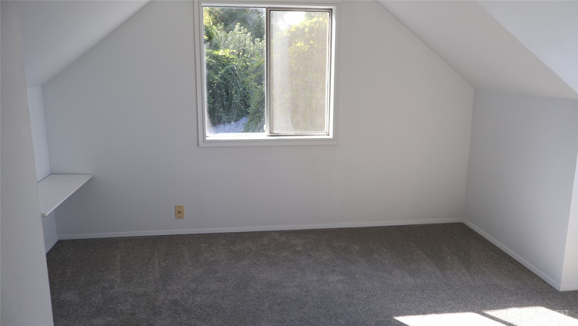 3140 E Washington Property Photo 30