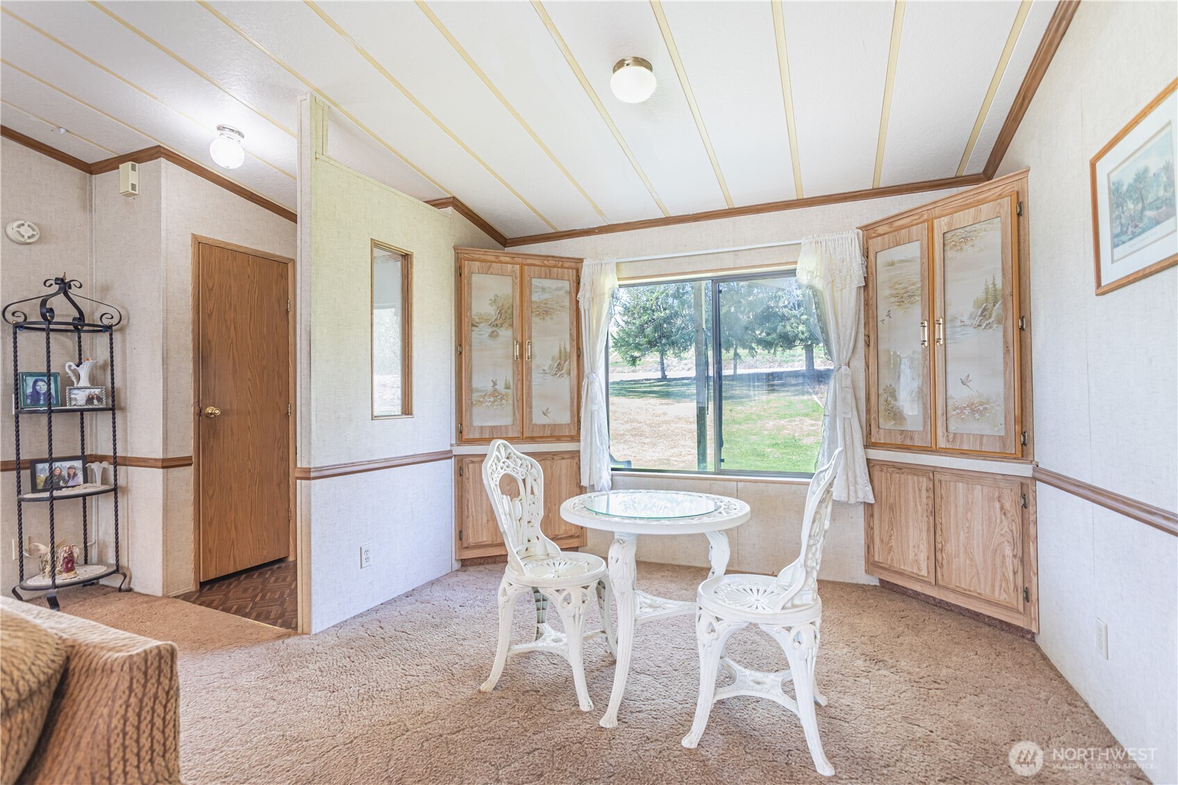1096 Highway 7 Property Photo 13