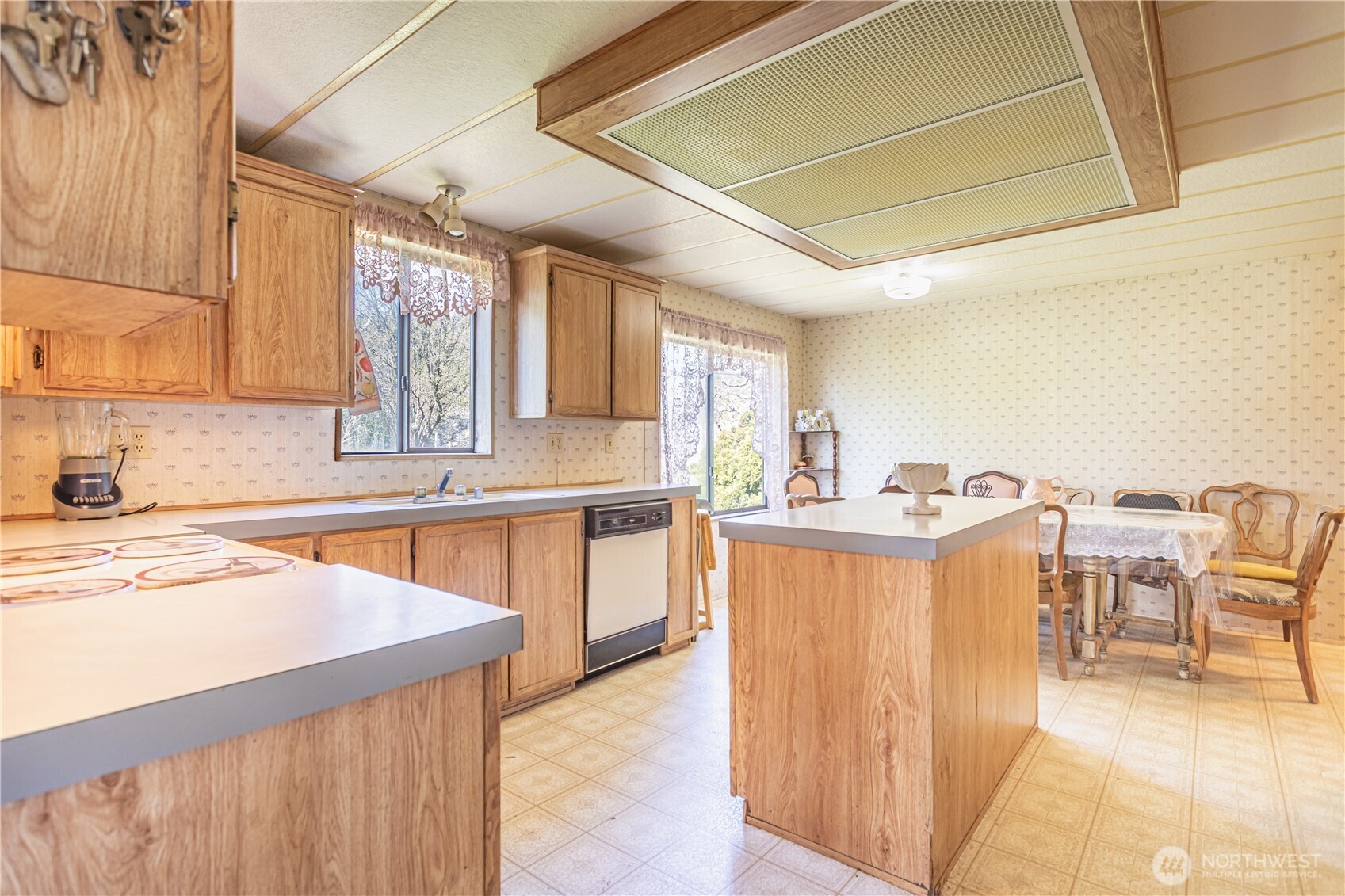 1096 Highway 7 Property Photo 20