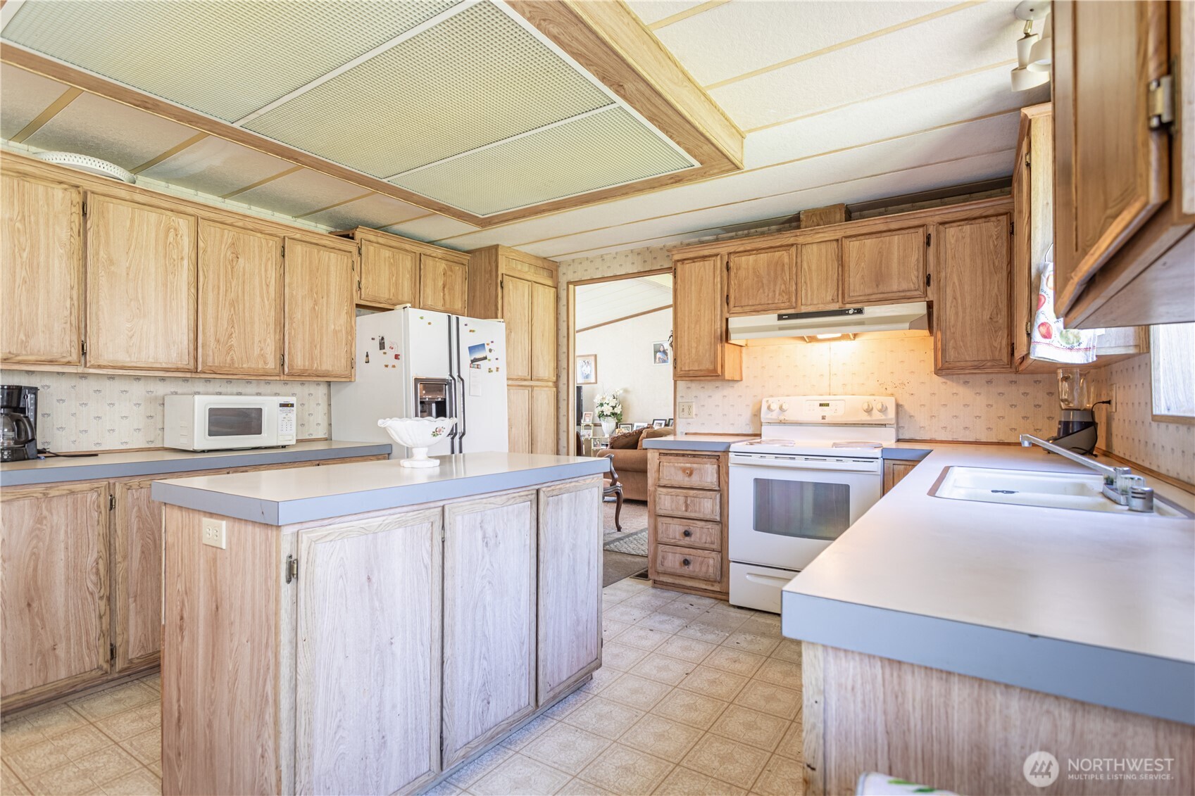 1096 Highway 7 Property Photo 21