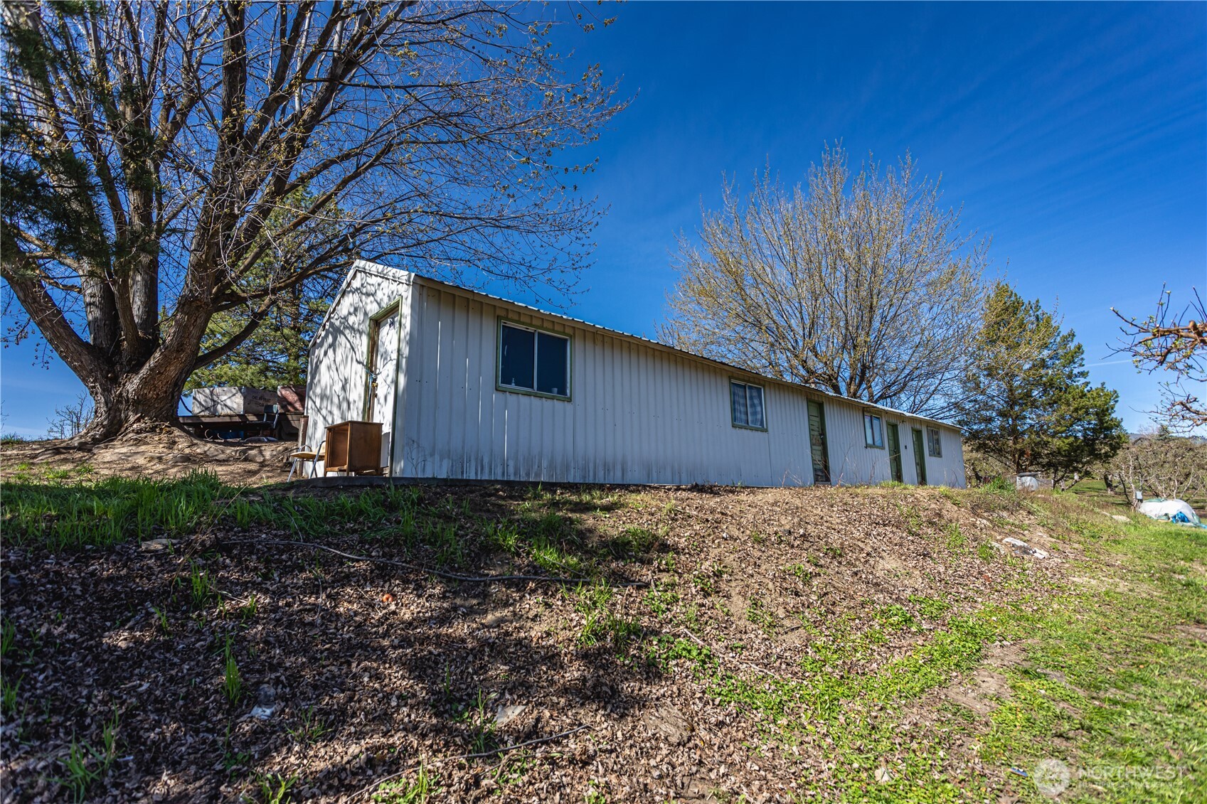 1096 Highway 7 Property Photo 23
