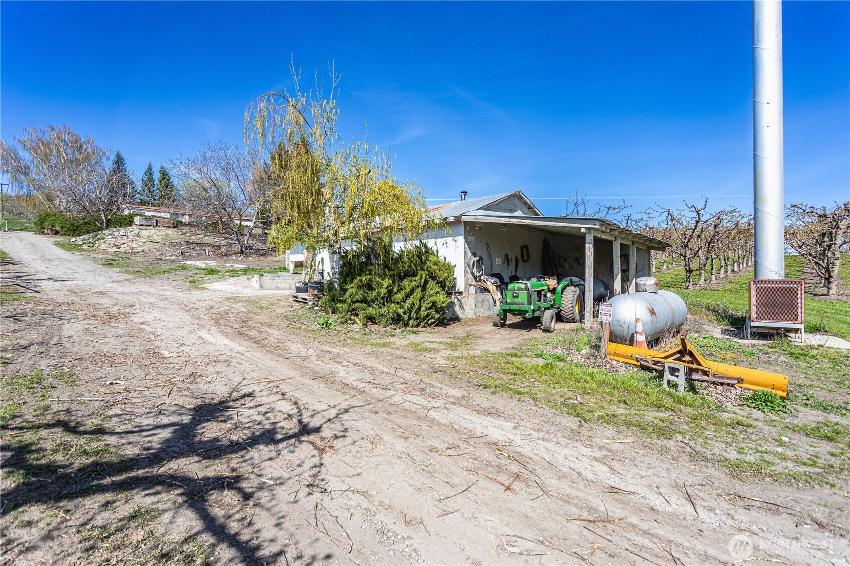 1096 Highway 7 Property Photo 26