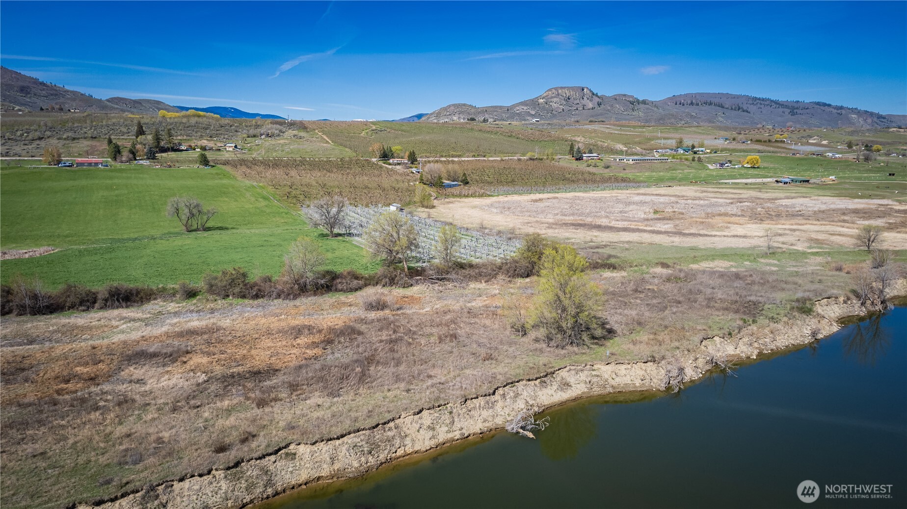 1096 Highway 7 Property Photo 35