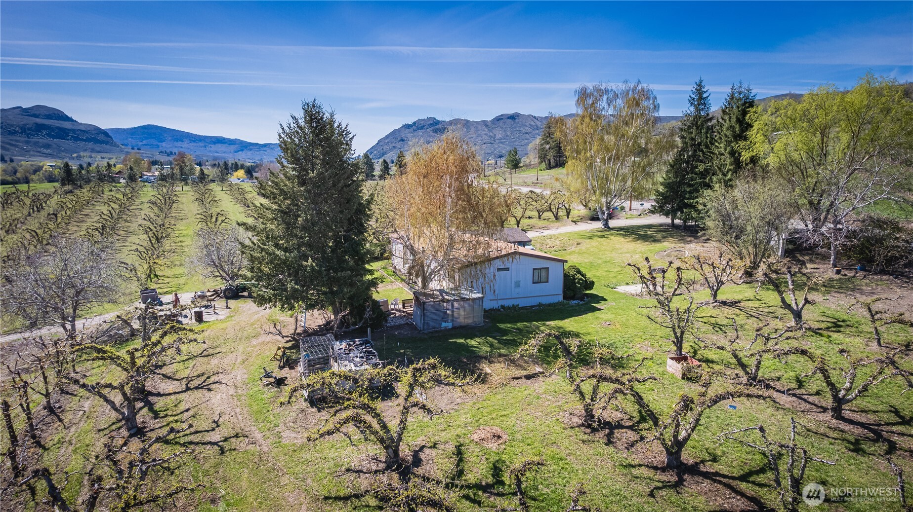 1096 Highway 7 Property Photo 40