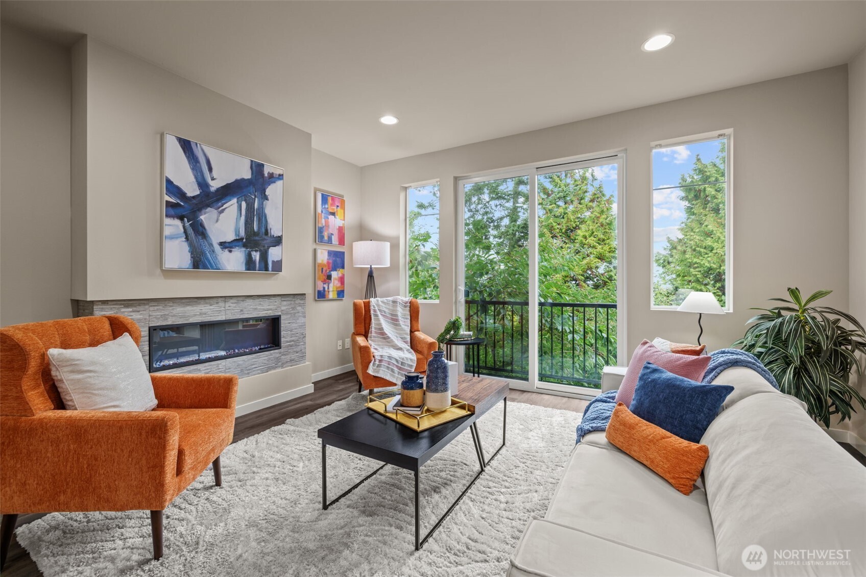 12925 3rd Avenue D3 Property Photo 6