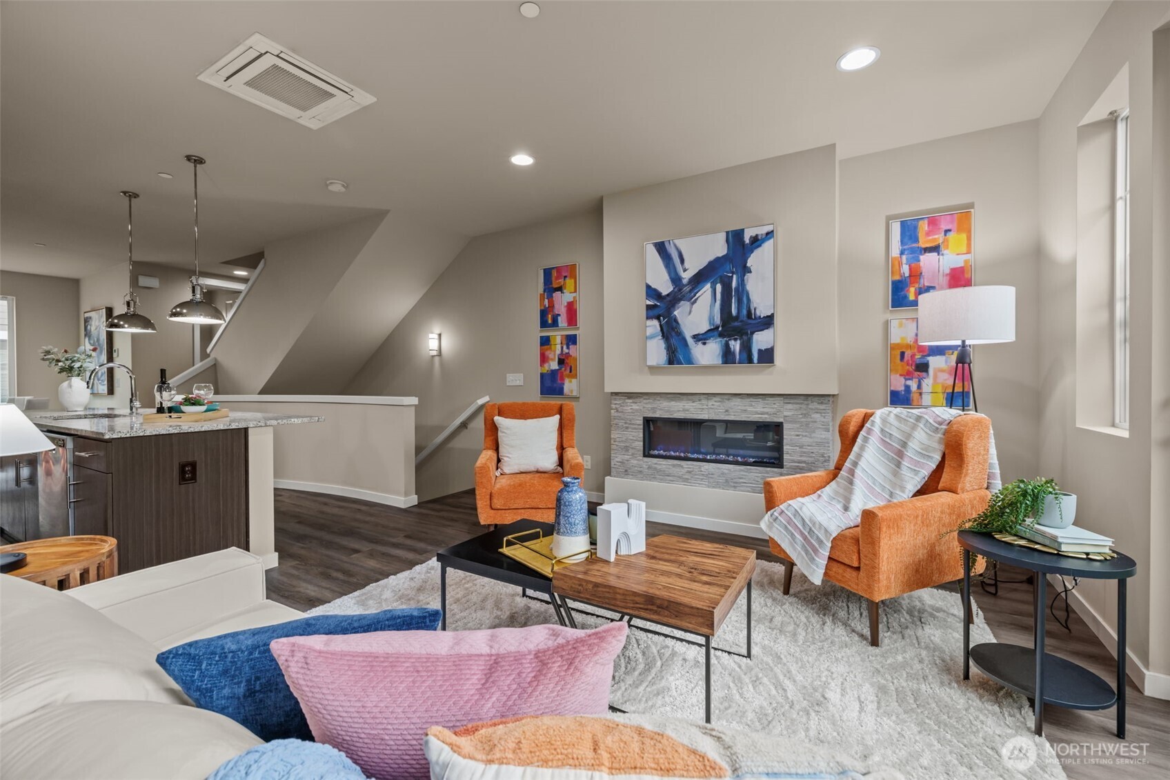 12925 3rd Avenue D3 Property Photo 8