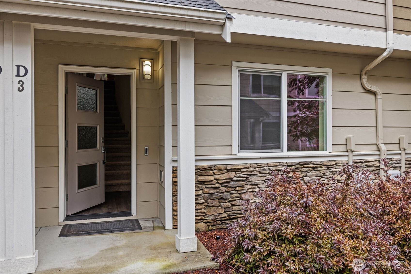 12925 3rd Avenue D3 Property Photo 32