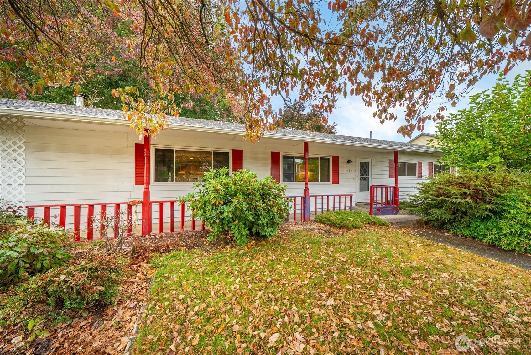 1425 33rd Street Property Photo 1