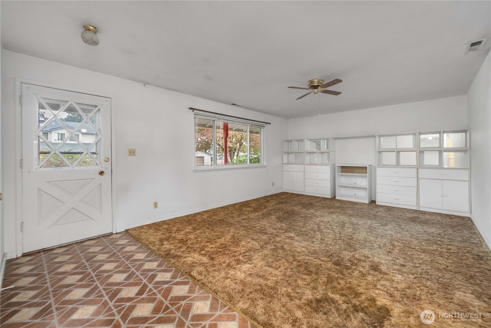 1425 33rd Street Property Photo 6
