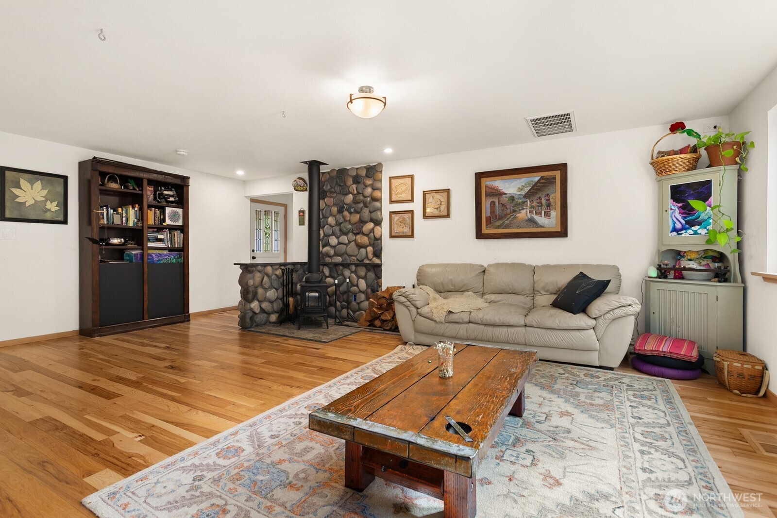 3624 104th Avenue Property Photo 5