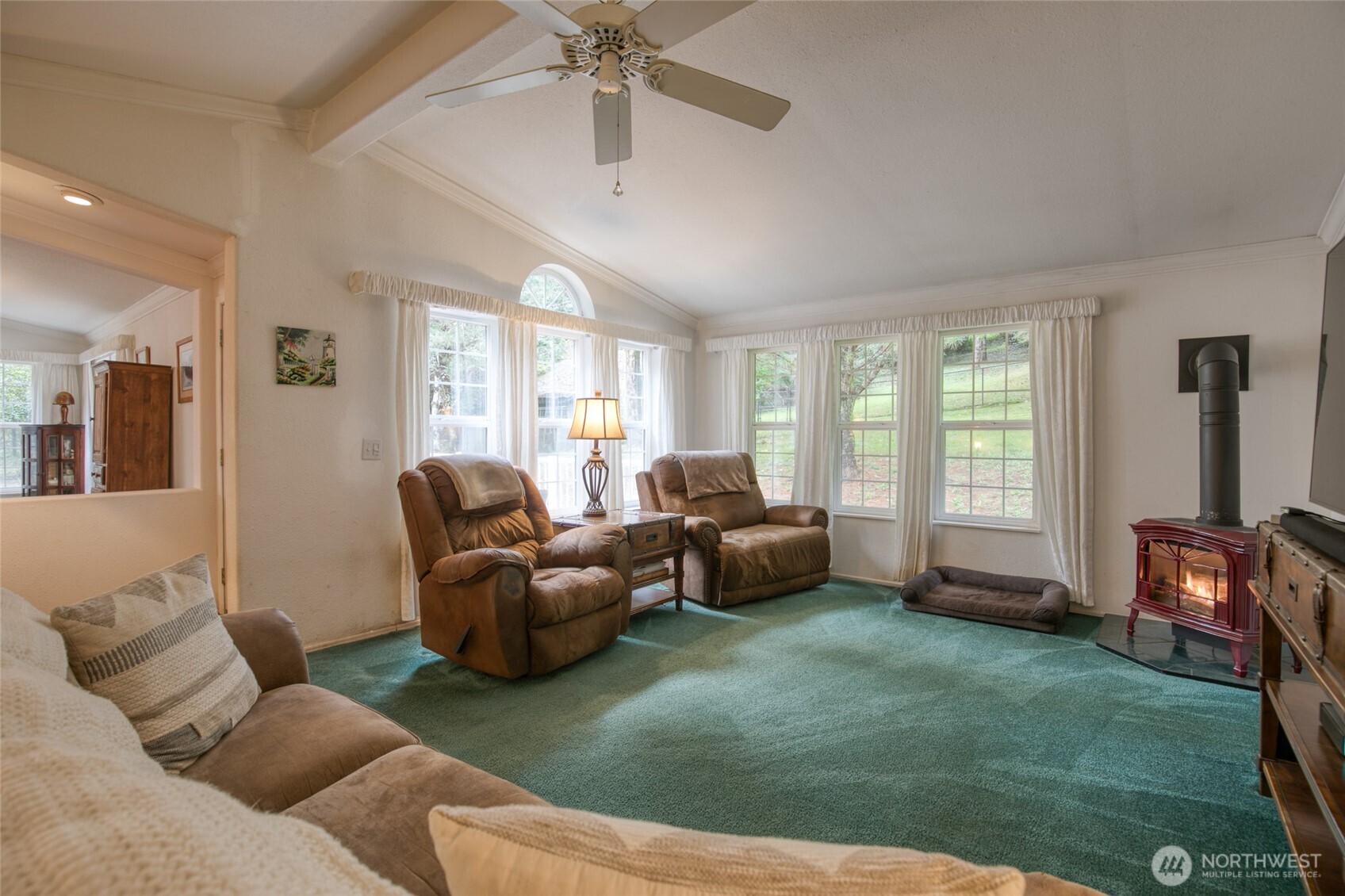 4214 Wishkah Road Property Photo 12
