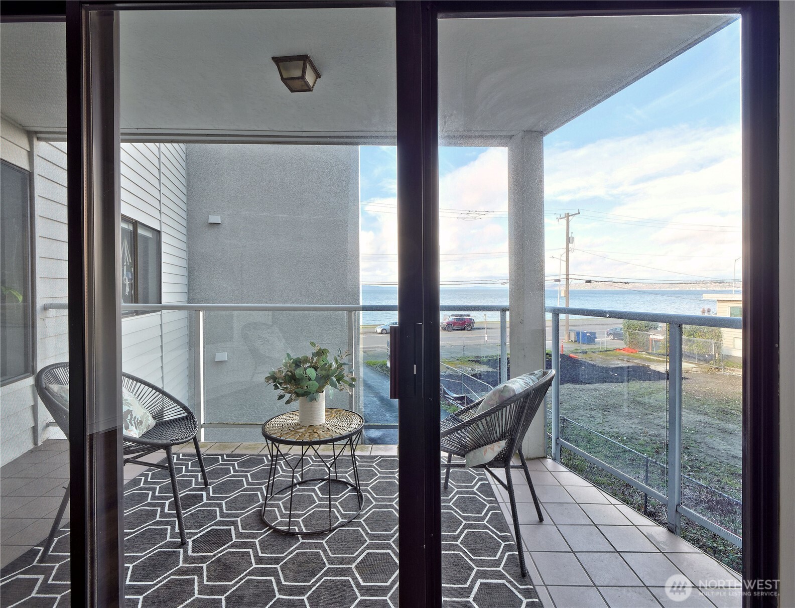 2104 Alki Avenue 205 Property Photo 11