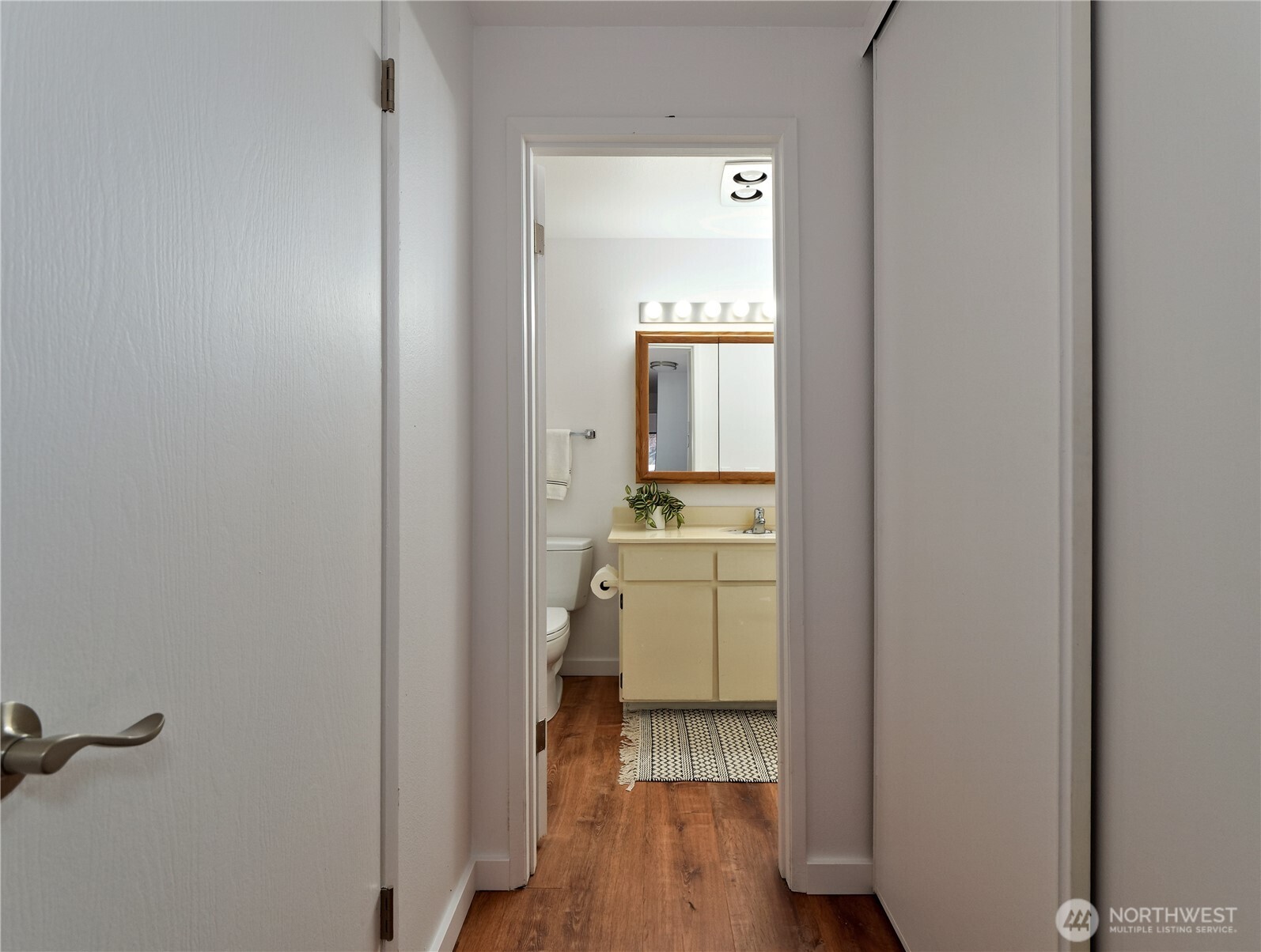 2104 Alki Avenue 205 Property Photo 23