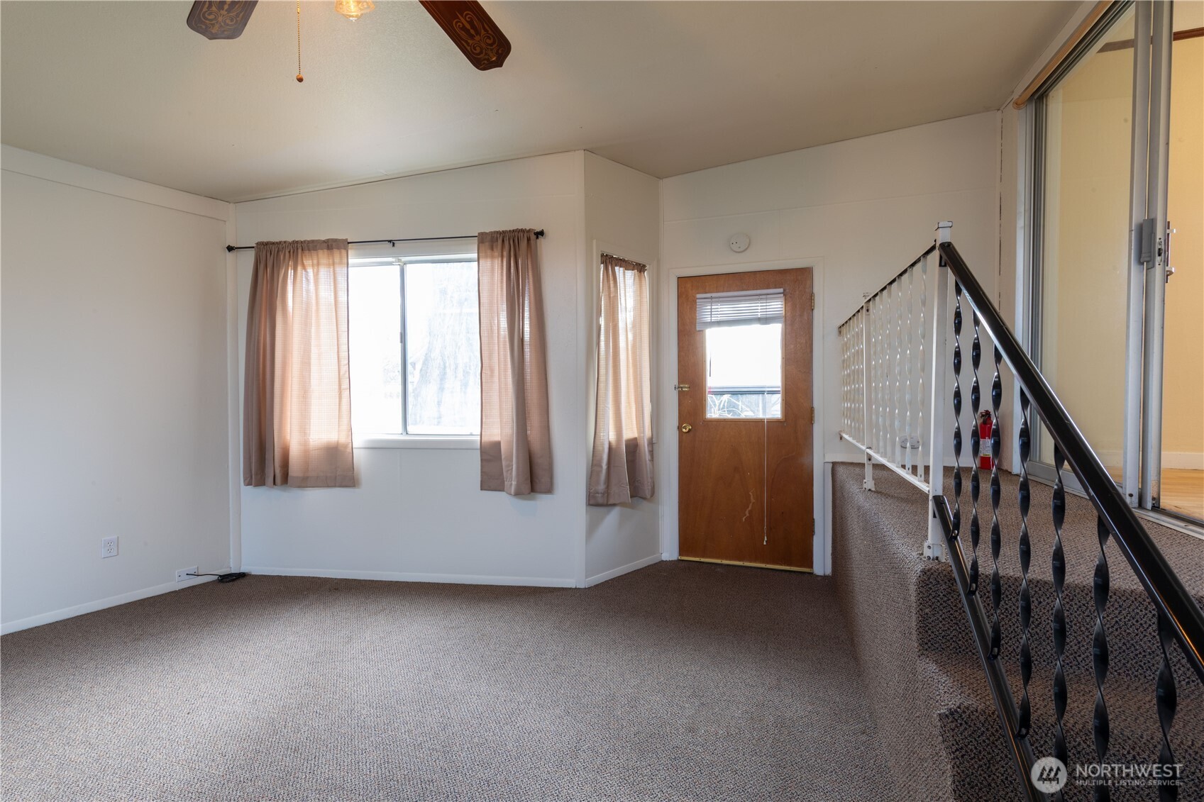 803 Alvarado Terrace Property Photo 17