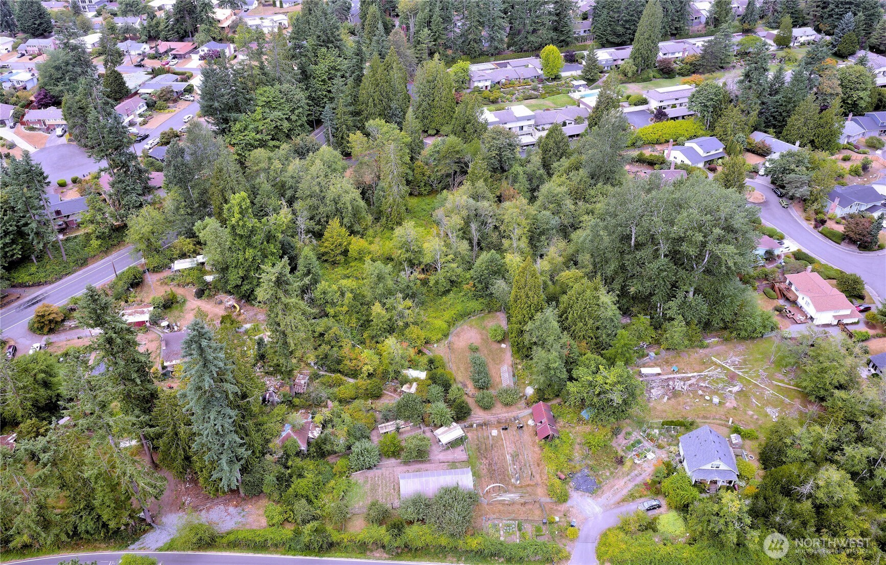17204 Northup Way Property Photo 1
