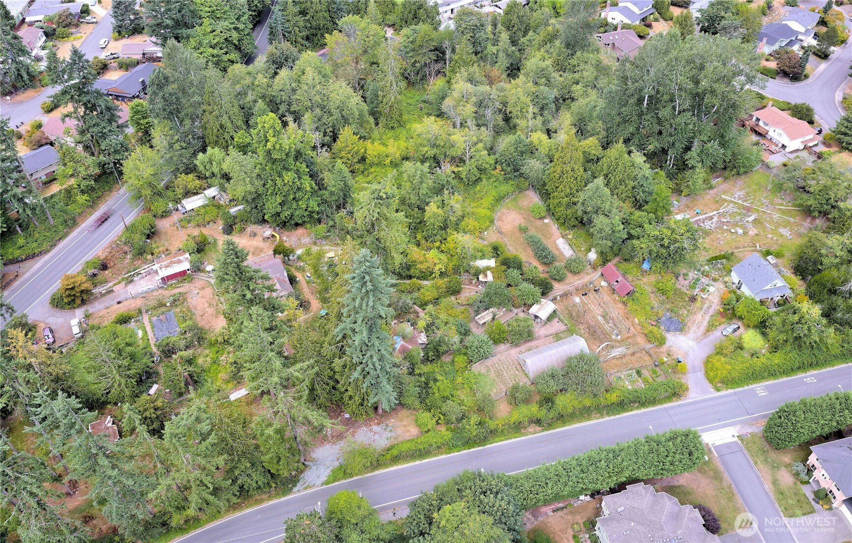 17204 Northup Way Property Photo 2