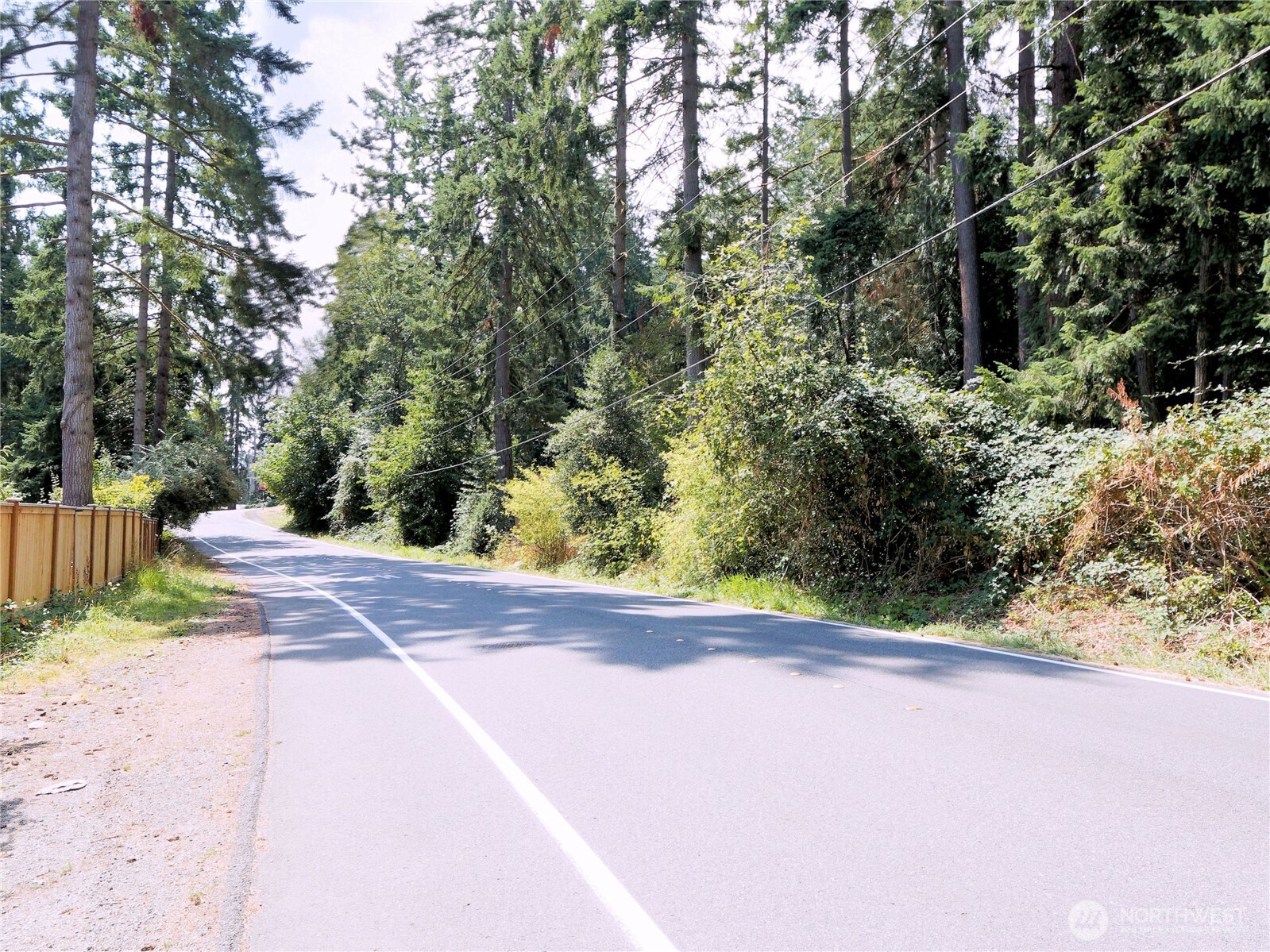 17204 Northup Way Property Photo 22