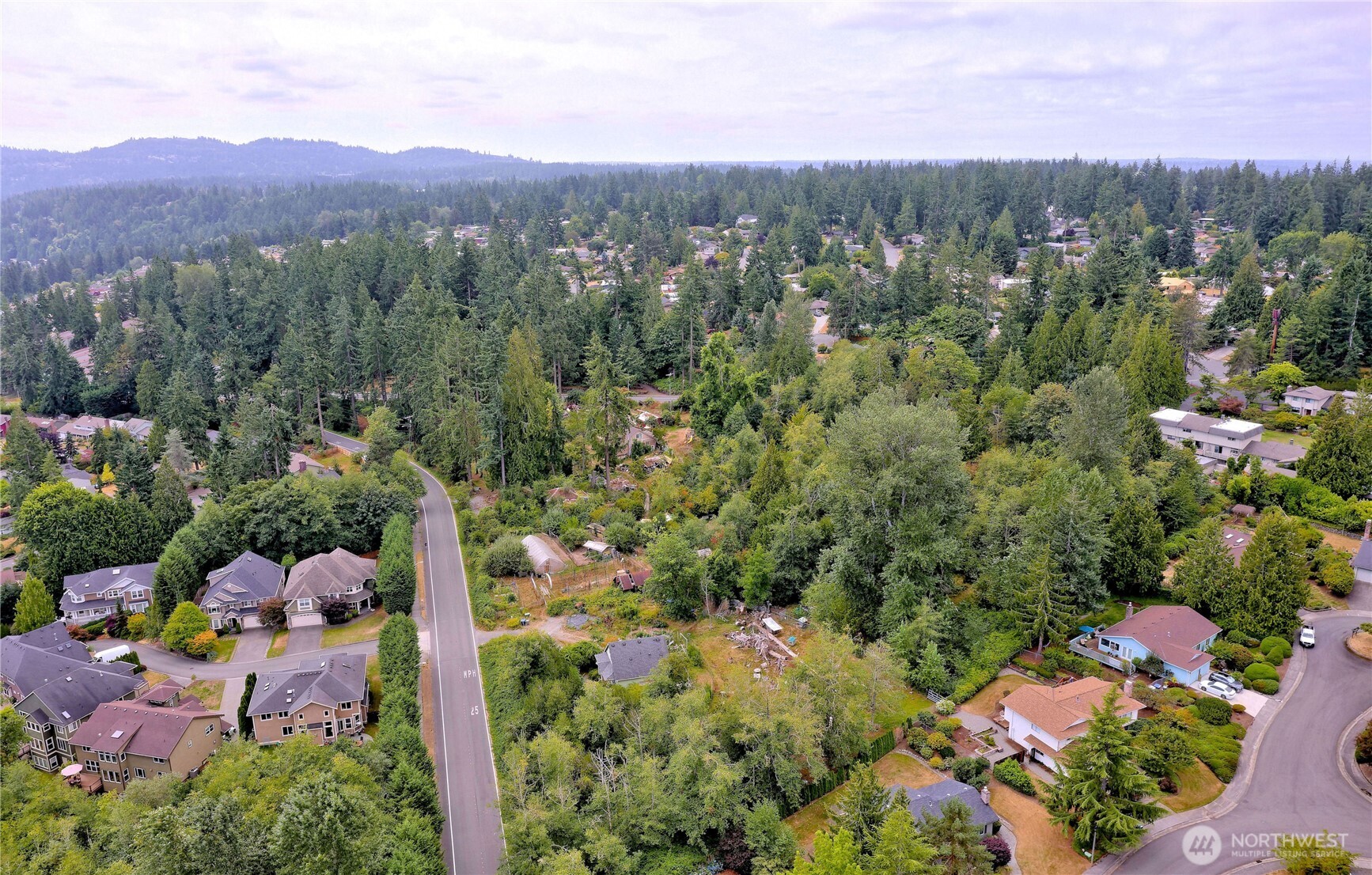 17204 Northup Way Property Photo 26