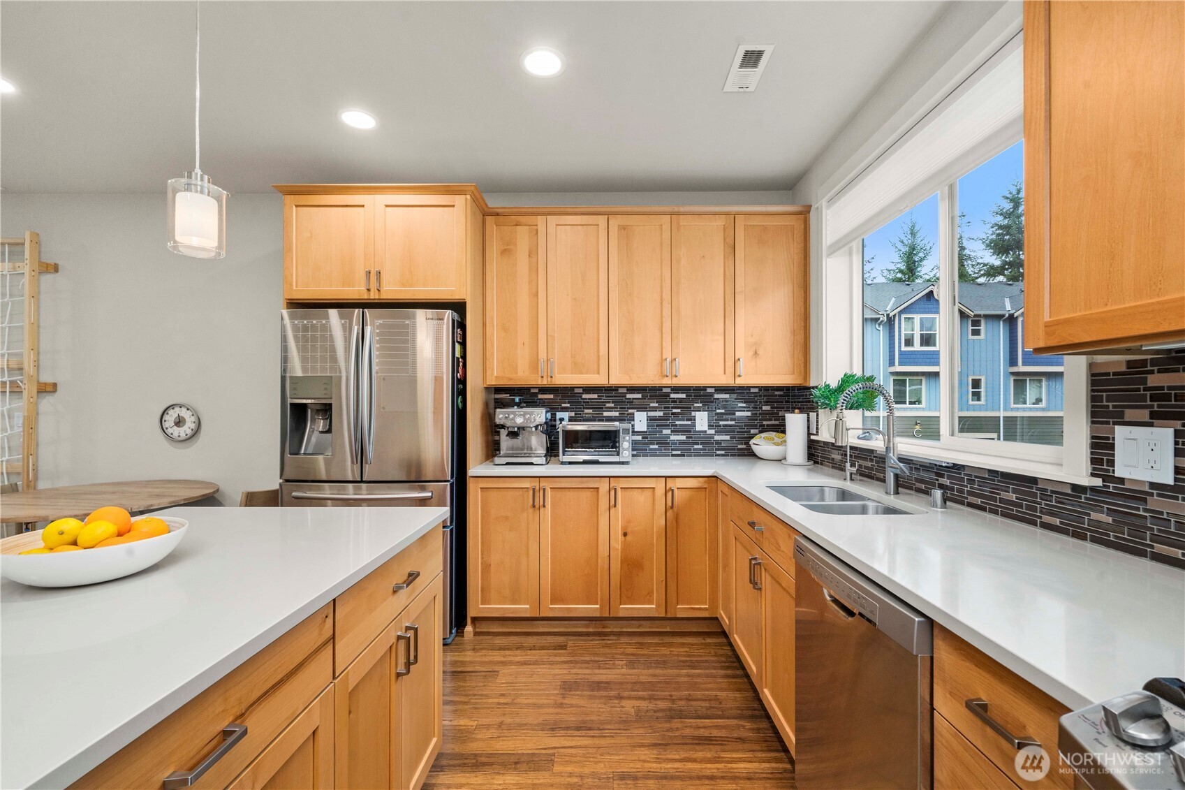 23000 Ne 8th E5 Property Photo 10