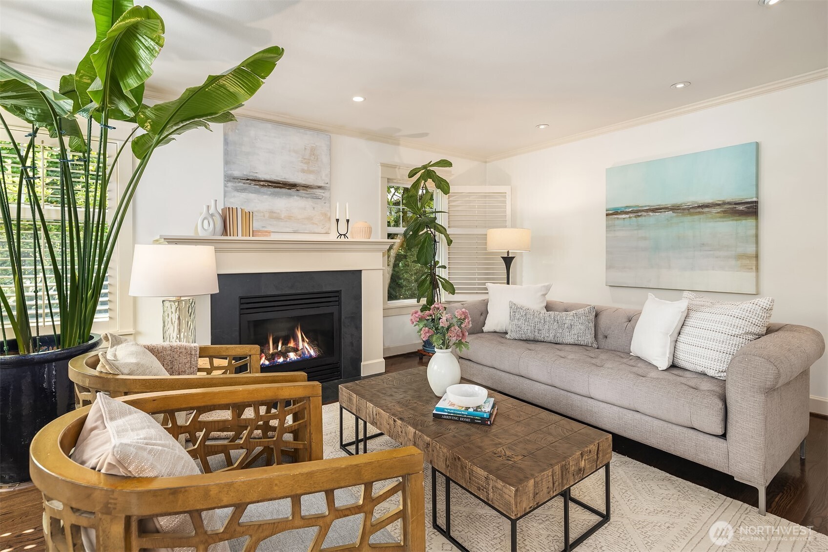 3449 Magnolia Boulevard Property Photo 8