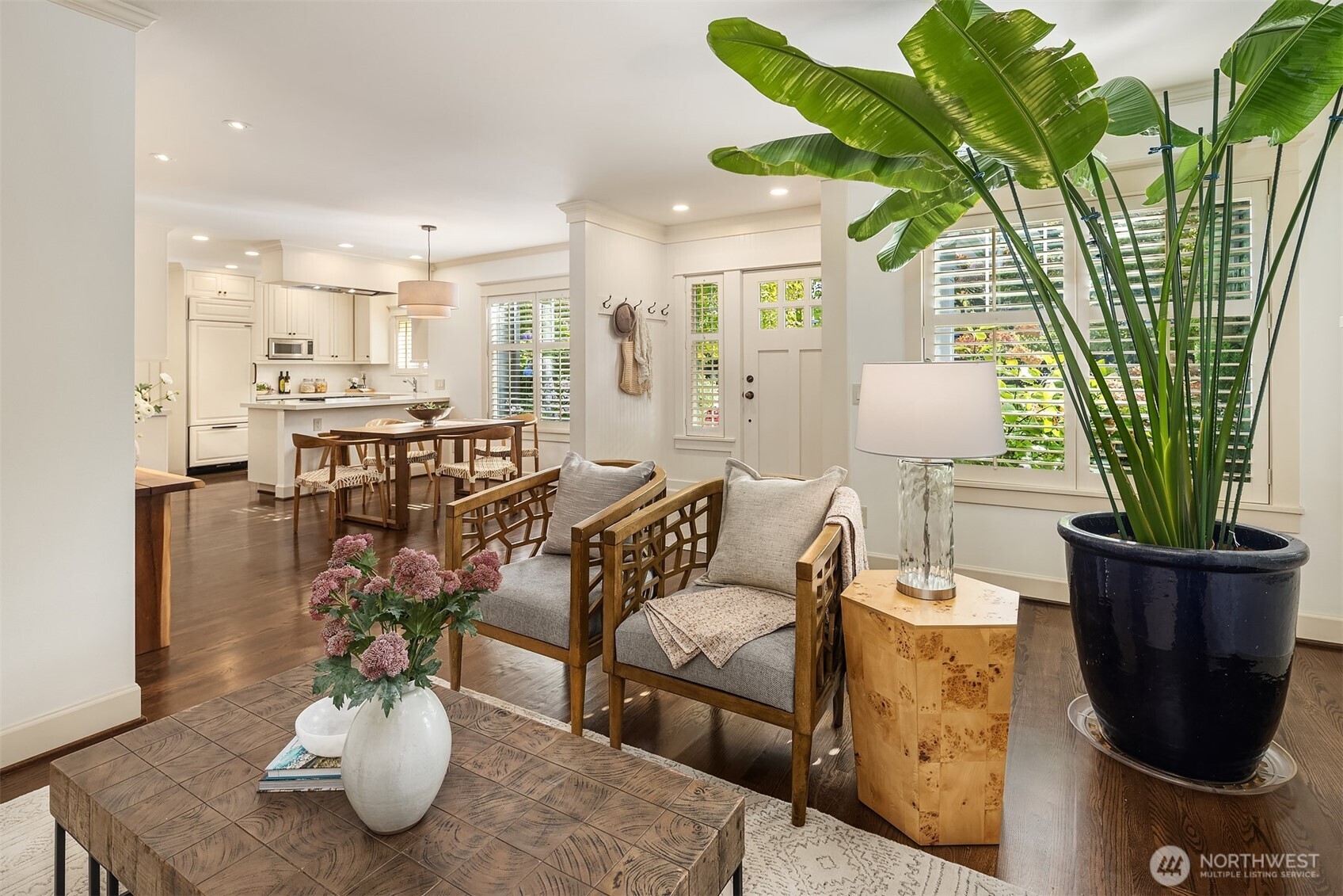 3449 Magnolia Boulevard Property Photo 10